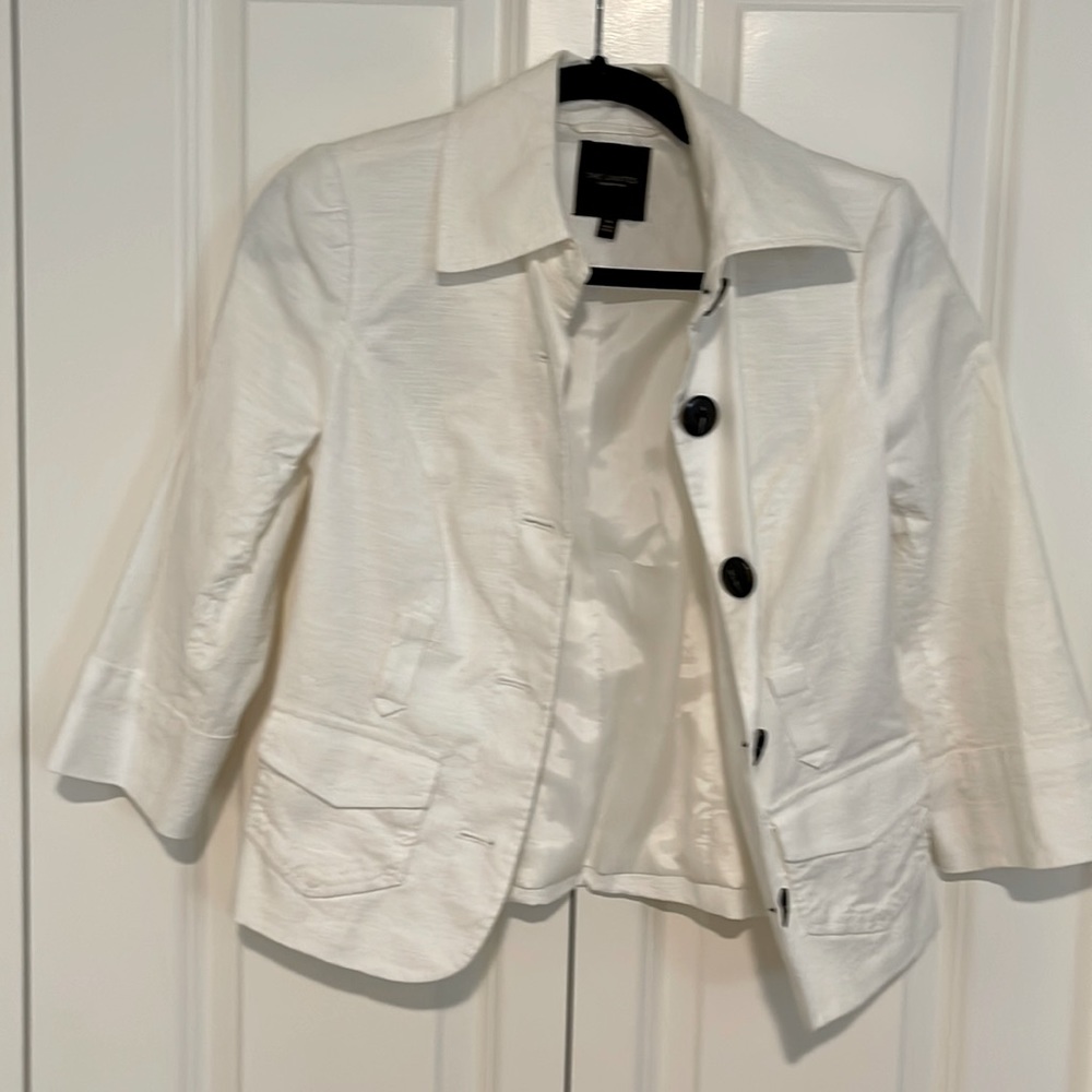 The Limited XS white linen jacket